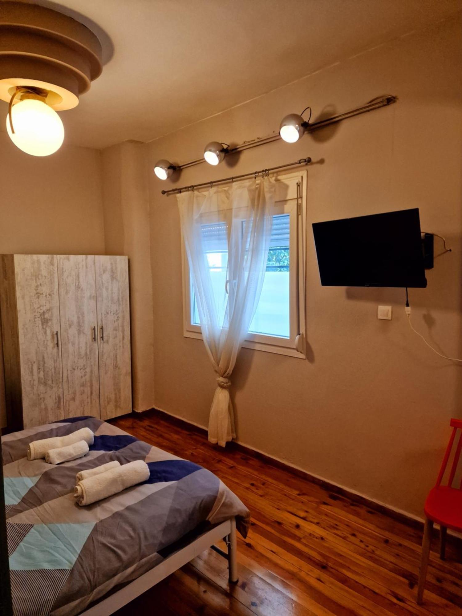 Closer "Central Studio And Apartment" Солун Екстериор снимка